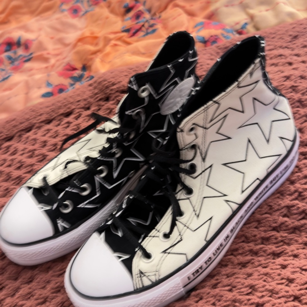 Billie eilish converse